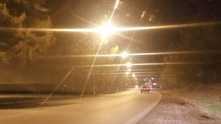 После новости E1.RU на Сибирском тракте внезапно подключили электрическое освещение