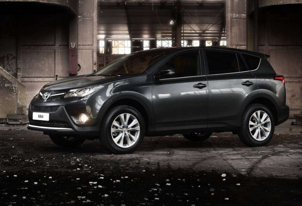 RAV4 стал крупнее