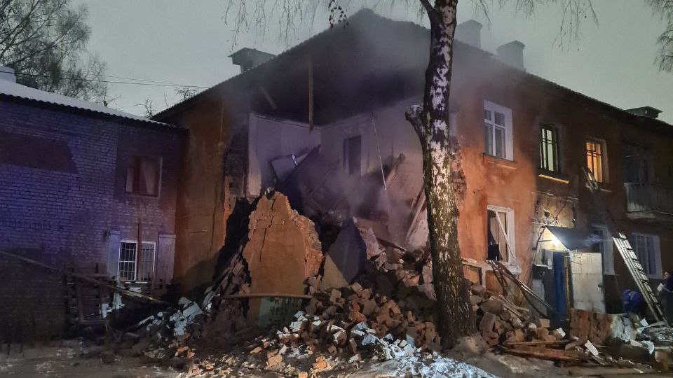 В Рязани в двухэтажном доме произошел взрыв: здание обрушилось, есть пострадавшие