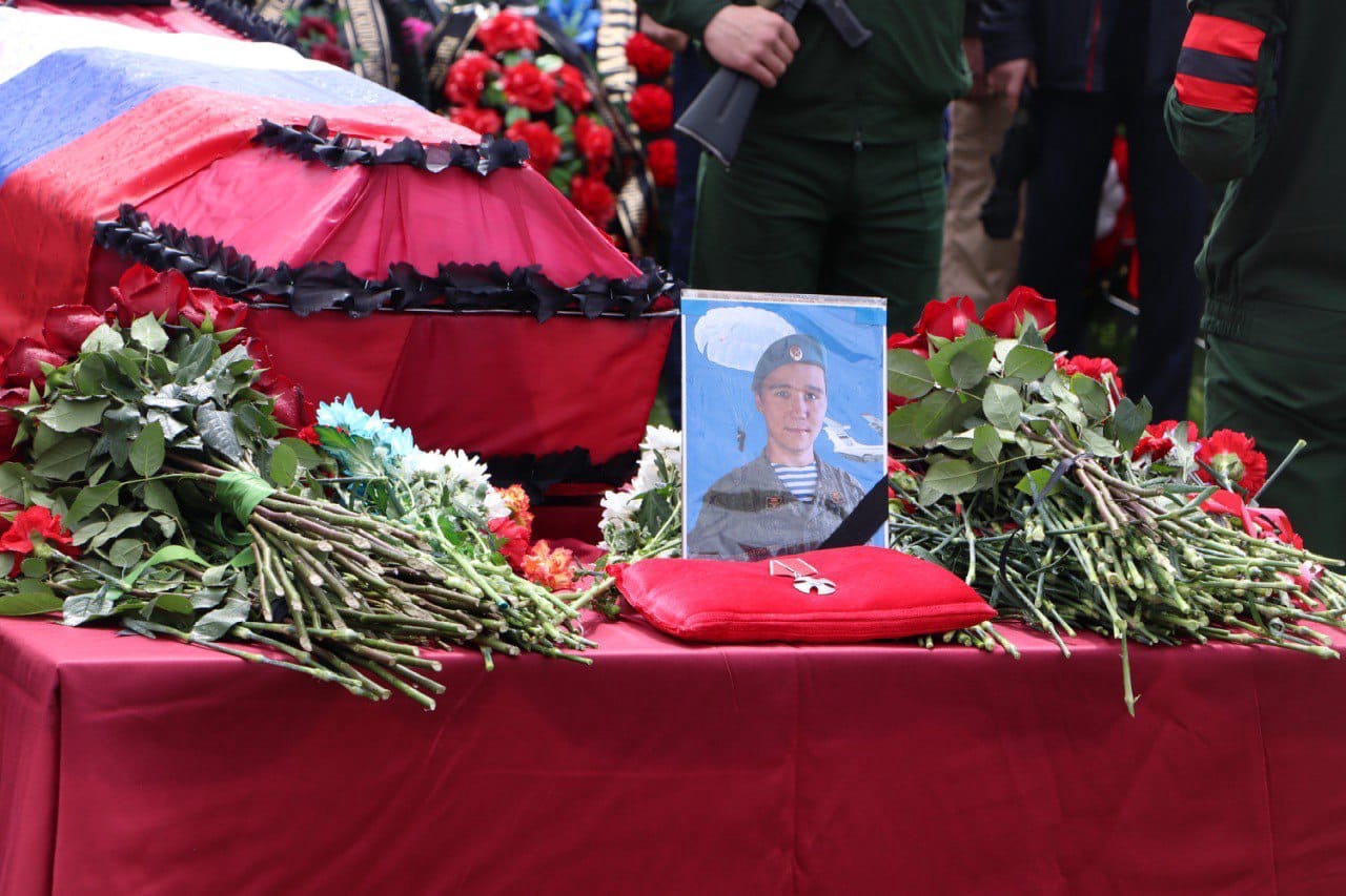 Погибшие военные на Украине
