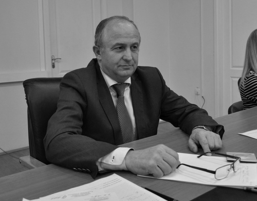 Вячеслав Мишарин руководил районной администрацией с 2008 по 2021 годы Вячеслав Мишарин руководил районной администрацией с 2008 по 2021 годы