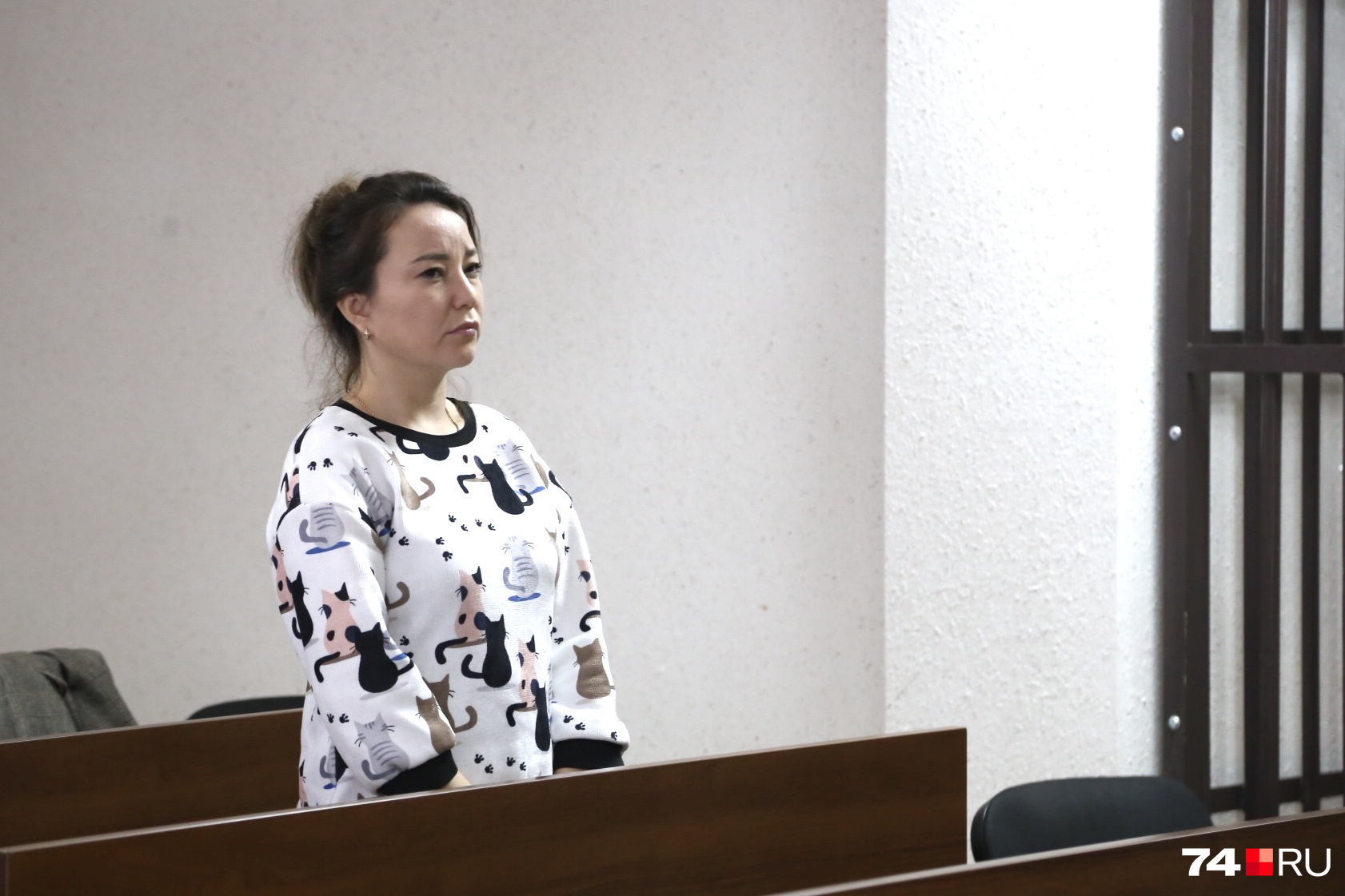 В Ленинский районный суд сегодня пришла Луиза — сестра погибшей в ДТП В Ленинский районный суд сегодня пришла Луиза — сестра погибшей в ДТП