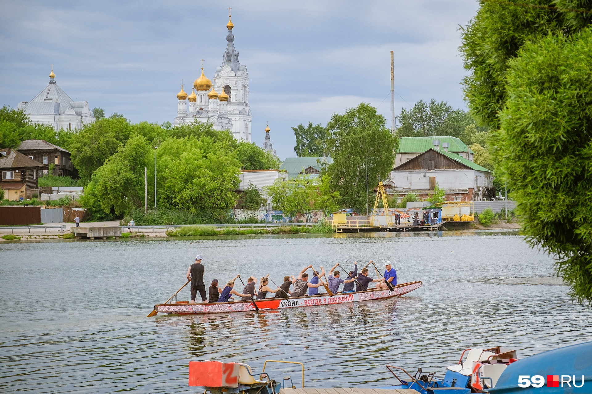 А кто-то уже вовсю гребет. Фото заряжено на активный образ жизни и рост духовности А кто-то уже вовсю гребет. Фото заряжено на активный образ жизни и рост духовности