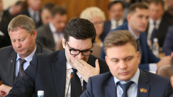 Челябинские депутаты отчитались о доходах. Заработки разнятся более чем в тысячу раз