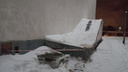 У кинотеатра «Русь» в Архангельске подросток упал в канализационный колодец, прикрытый картонкой