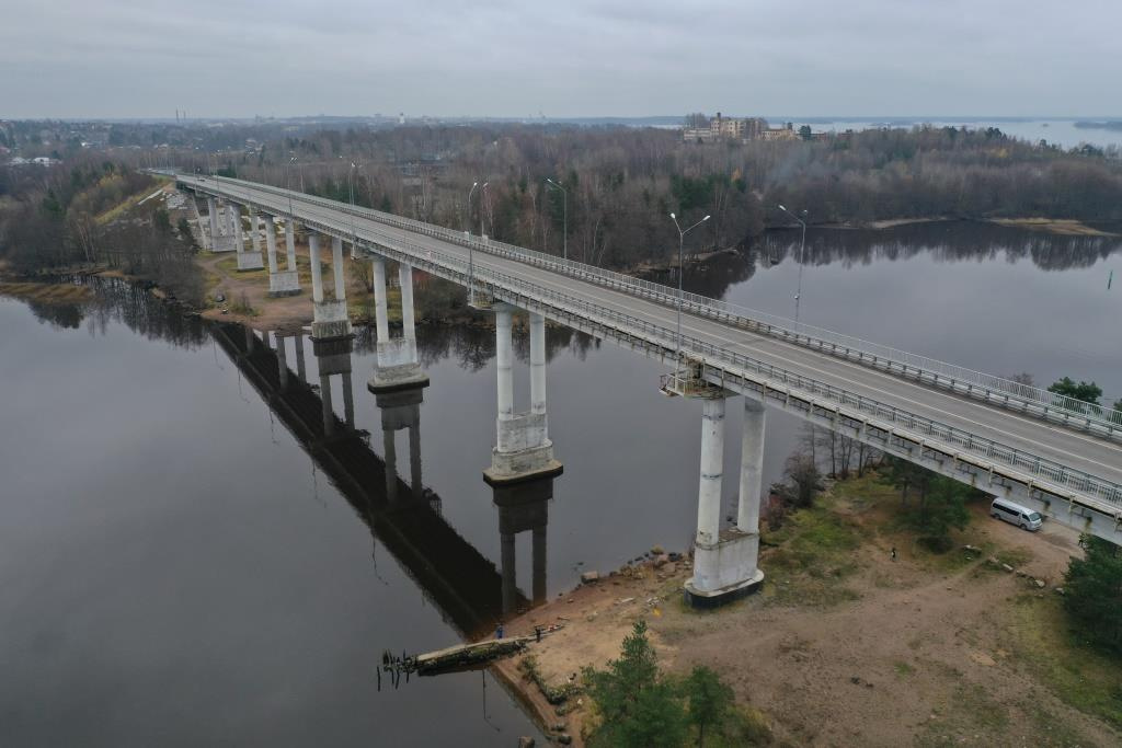 На Киевском шоссе и «Скандинавии» введут ограничения на девяти мостах из-за их технического состояния