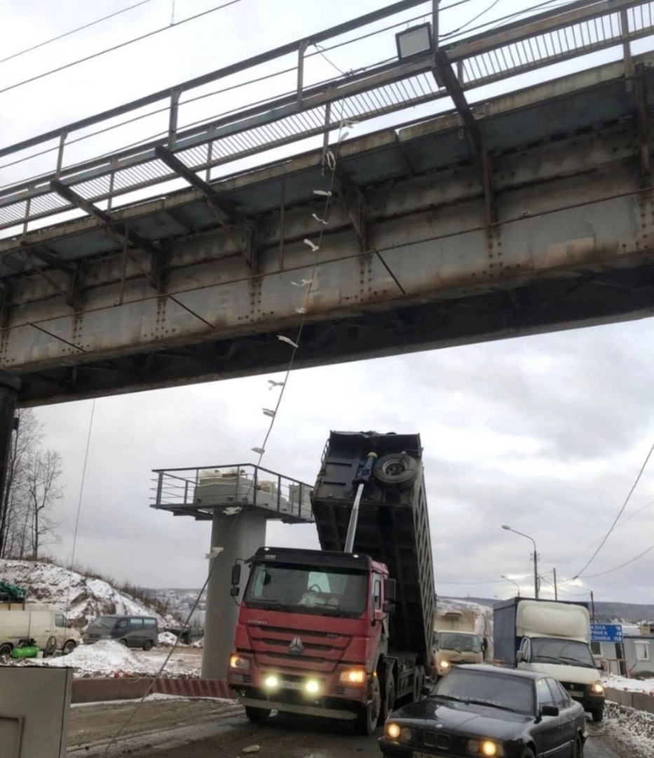 пробка на чусовском мосту сейчас