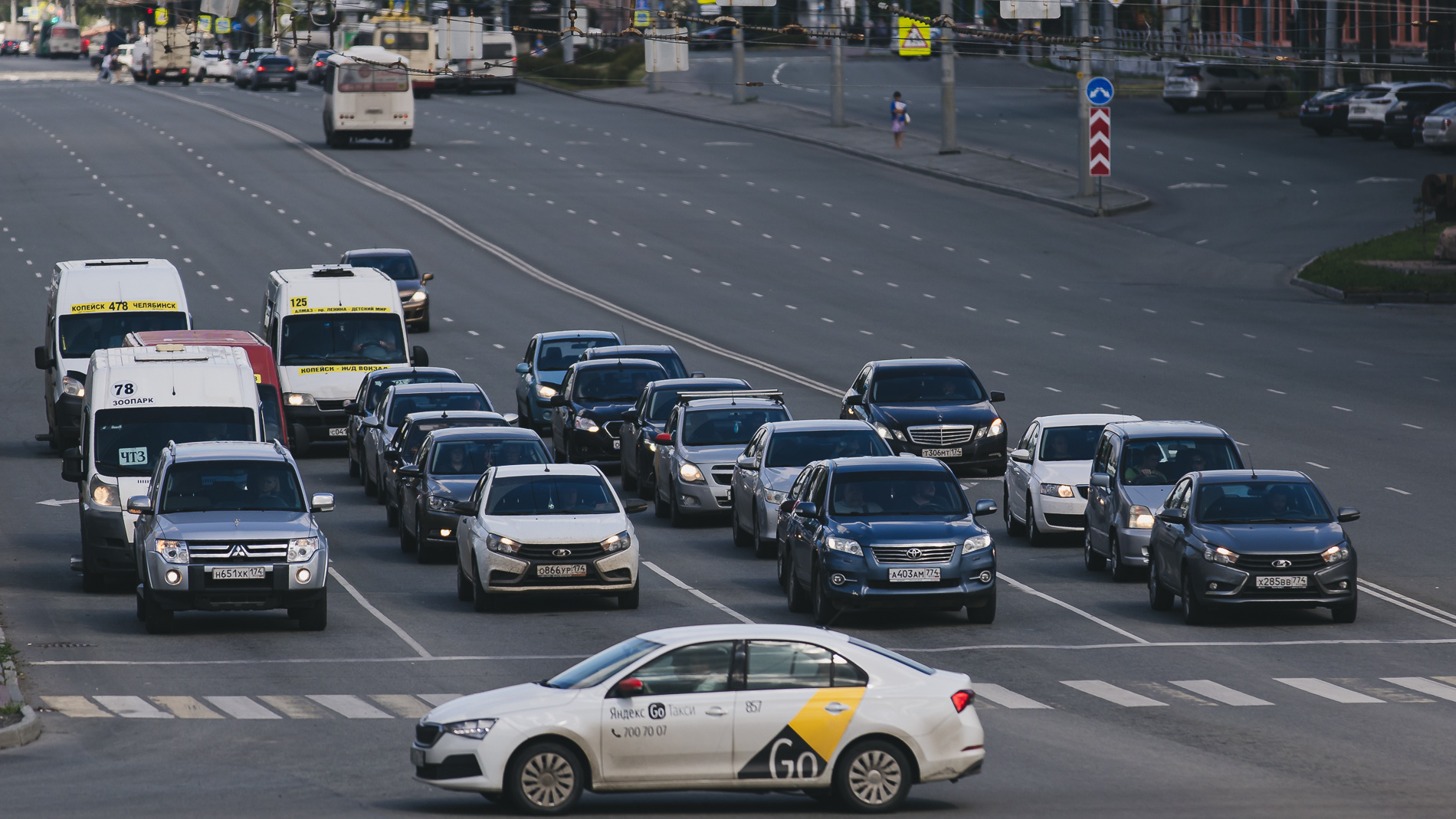В Челябинске повысили цены на такси. Ждем «бомбил» на дорогах?