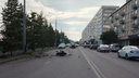 В центре Красноярска 36-летний мотоциклист на полном ходу влетел в фонарный столб и погиб