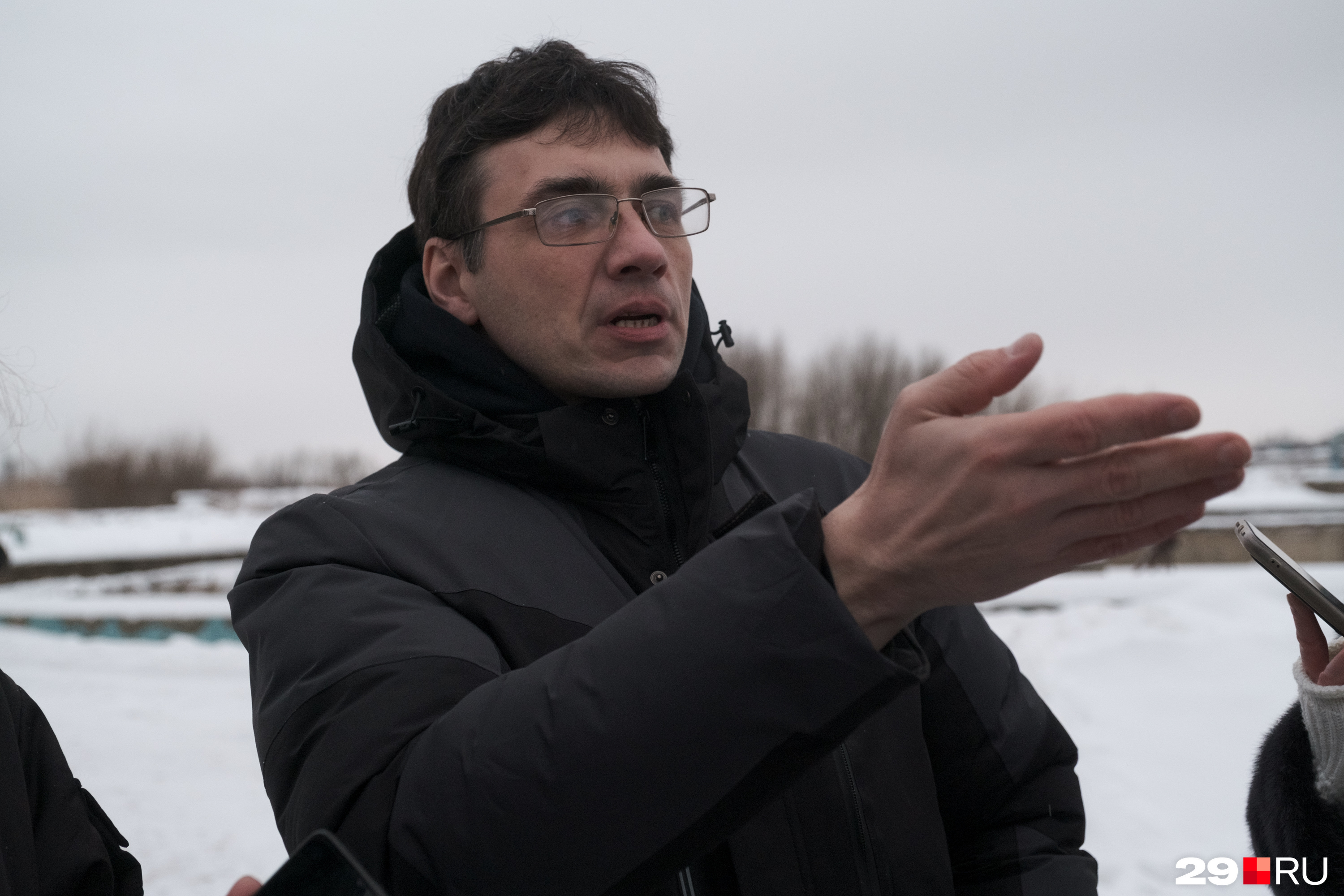 молодежка смешные фото. молодежка фразы романенко. дали горячую воду. романенко молодежка щас не понял. вода пошла.