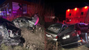 В Барабинске в лобовом ДТП с участием <nobr class="_">BMW X5</nobr> погибли два человека — фото с места трагедии