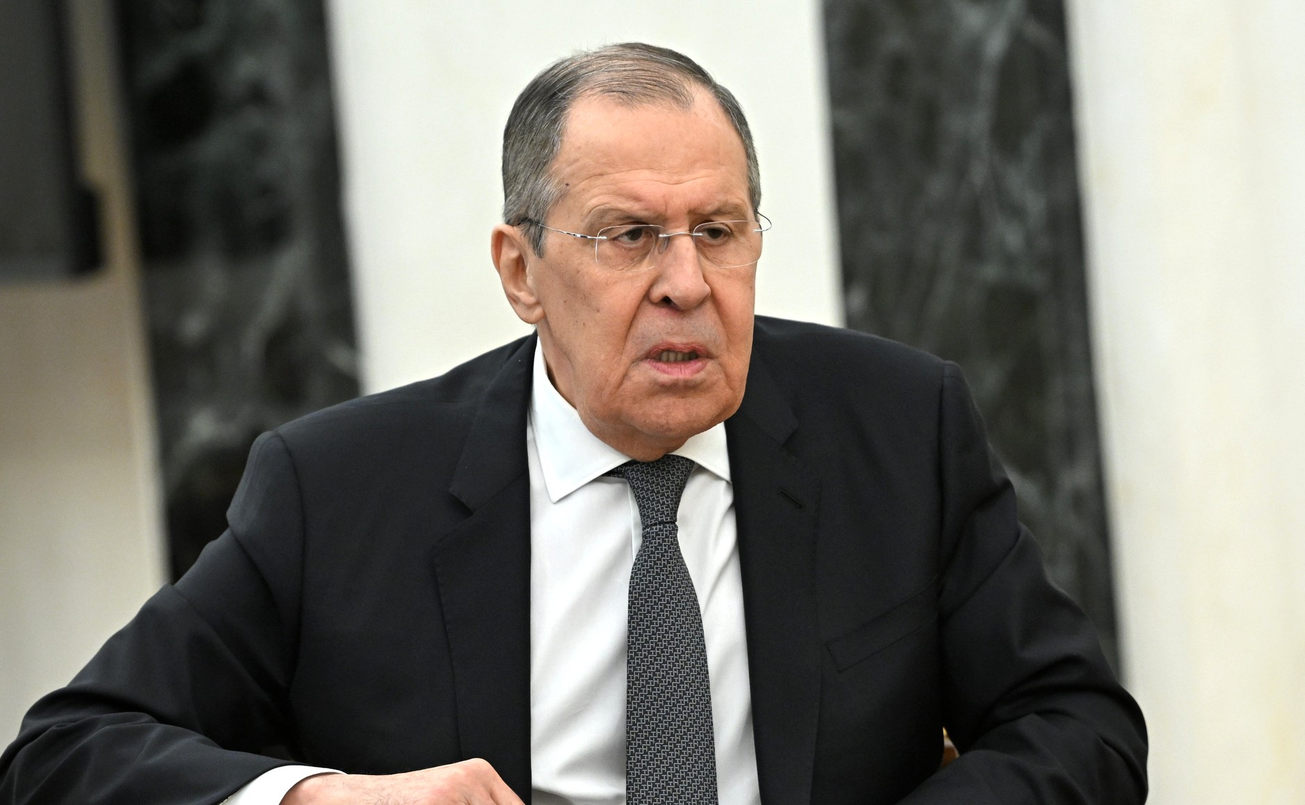 <i class="_">Глава МИД РФ с 2004 года Сергей Лавров</i>
