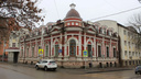 В Нахичевани отреставрируют два старинных здания: женскую гимназию и дом виноделов