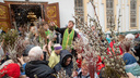Как освящали вербы в Новосибирске — фоторепортаж со служения в Вознесенском соборе. 15 снимков