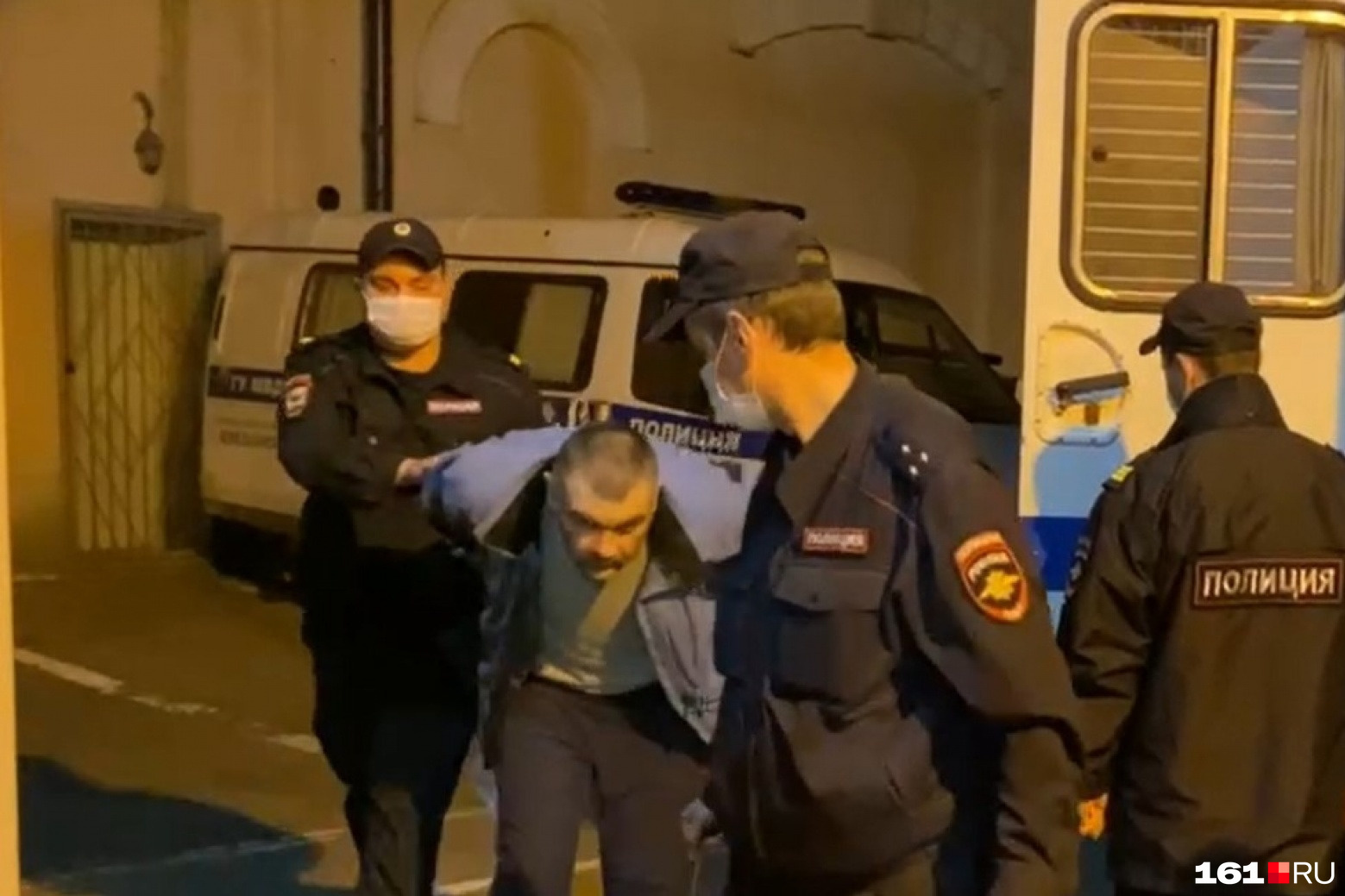 Денис Мурыга задержан <nobr class="_">31 марта</nobr> на границе в Ростовской области, куда пытался въехать под видом беженца