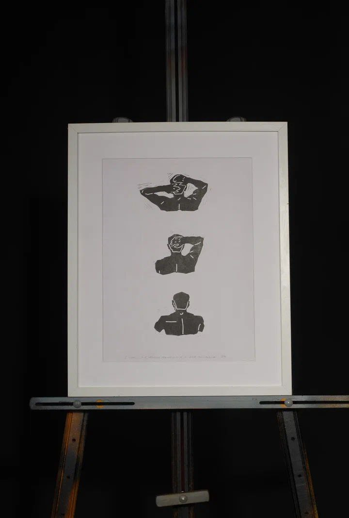 «III степени терпения Н.» — это гравюра на линолеуме от художницы Екатерины Раздъяконовой. Начальная цена — 5 тысяч рублей