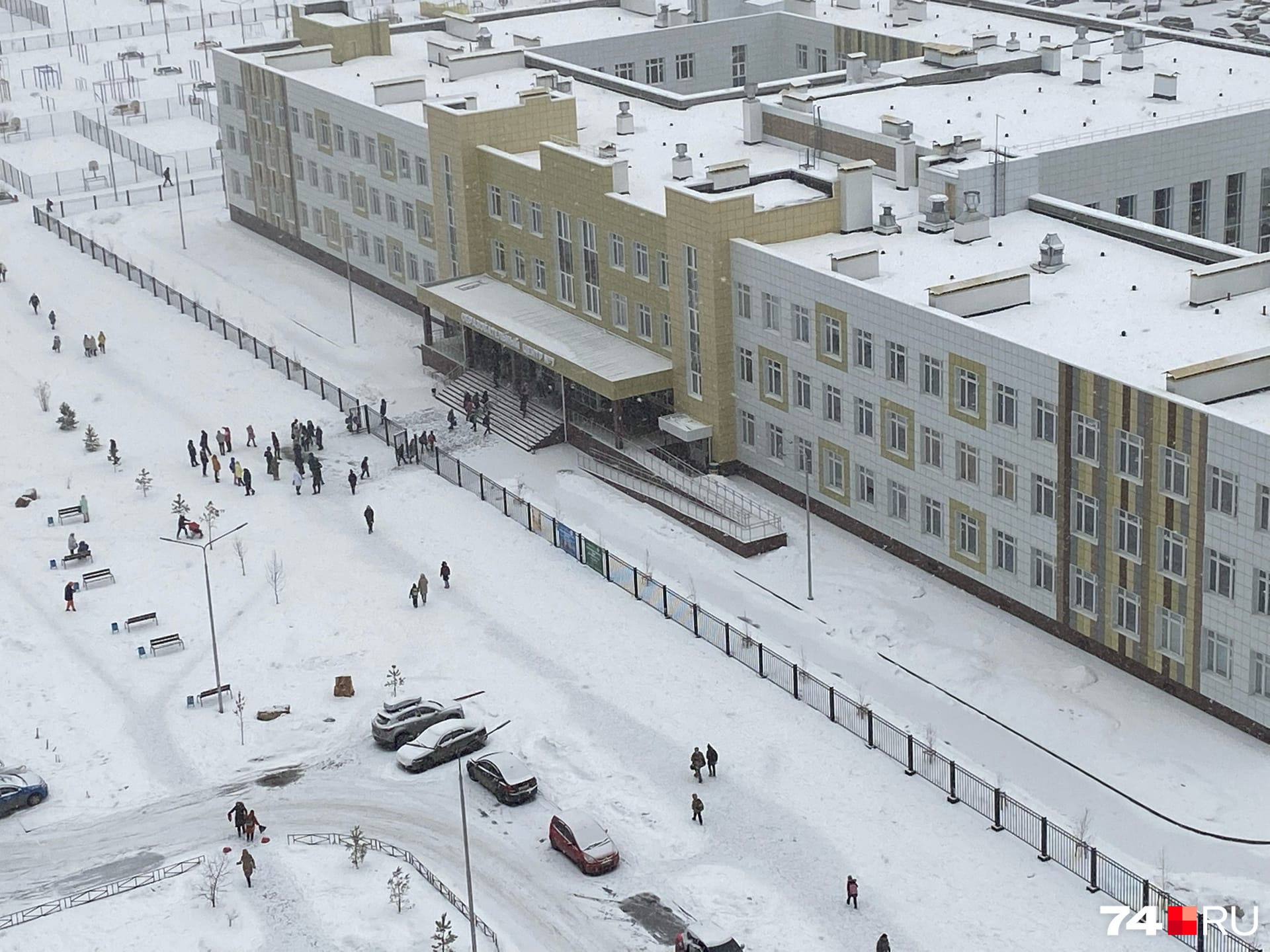 Родители давно на месте Родители давно на месте