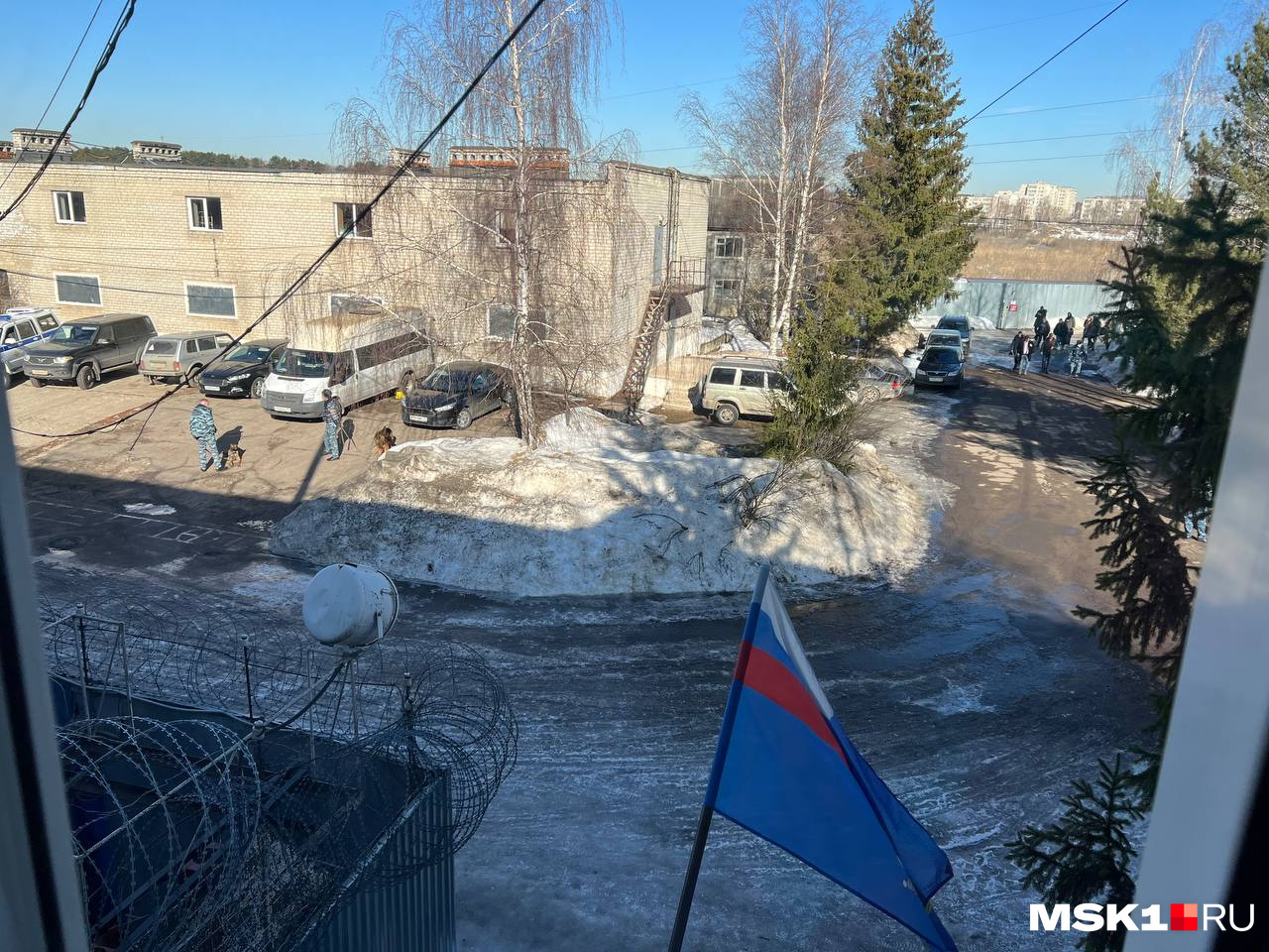Вид из окна ИК-2 Вид из окна ИК-2