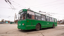 Второй случай за декабрь: новосибирский троллейбус снова ударил людей током