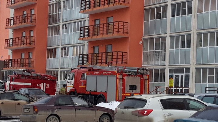 Ребенок из Копейска попал с ожогами в больницу, поиграв дома с керосином и спичками