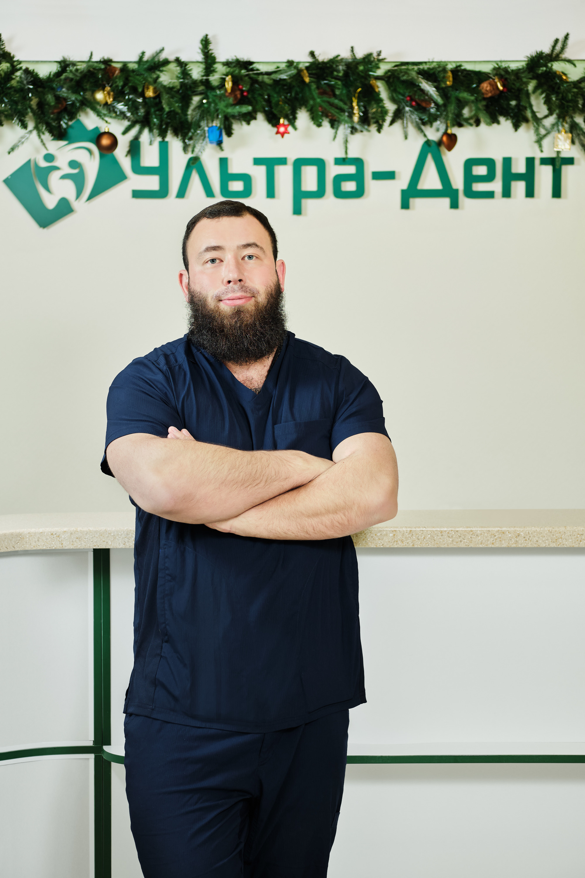 Cтоматолог-хирург и имплантолог Дмитрий Медведев