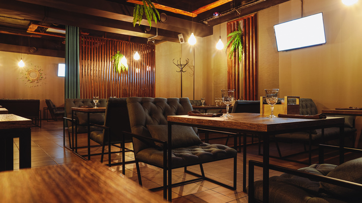 Читинский лофт-ресторан удивляет гостей джазовой музыкой, авторскими блюдами и уютной атмосферой