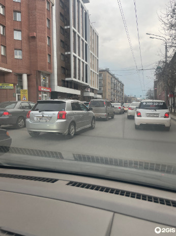 Час пик и футбольный матч — это испытание для городских дорог Час пик и футбольный матч — это испытание для городских дорог