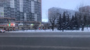 В центре Челябинска в утренний час пик встали троллейбусы