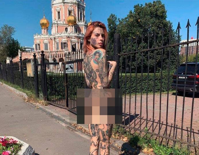 На блогершу Полину Моругину, устроившую откровенную фотосессию у храма в Филях, завели уголовное дело 23 февраля 2022 - 23 февраля 2022 - msk1.ru