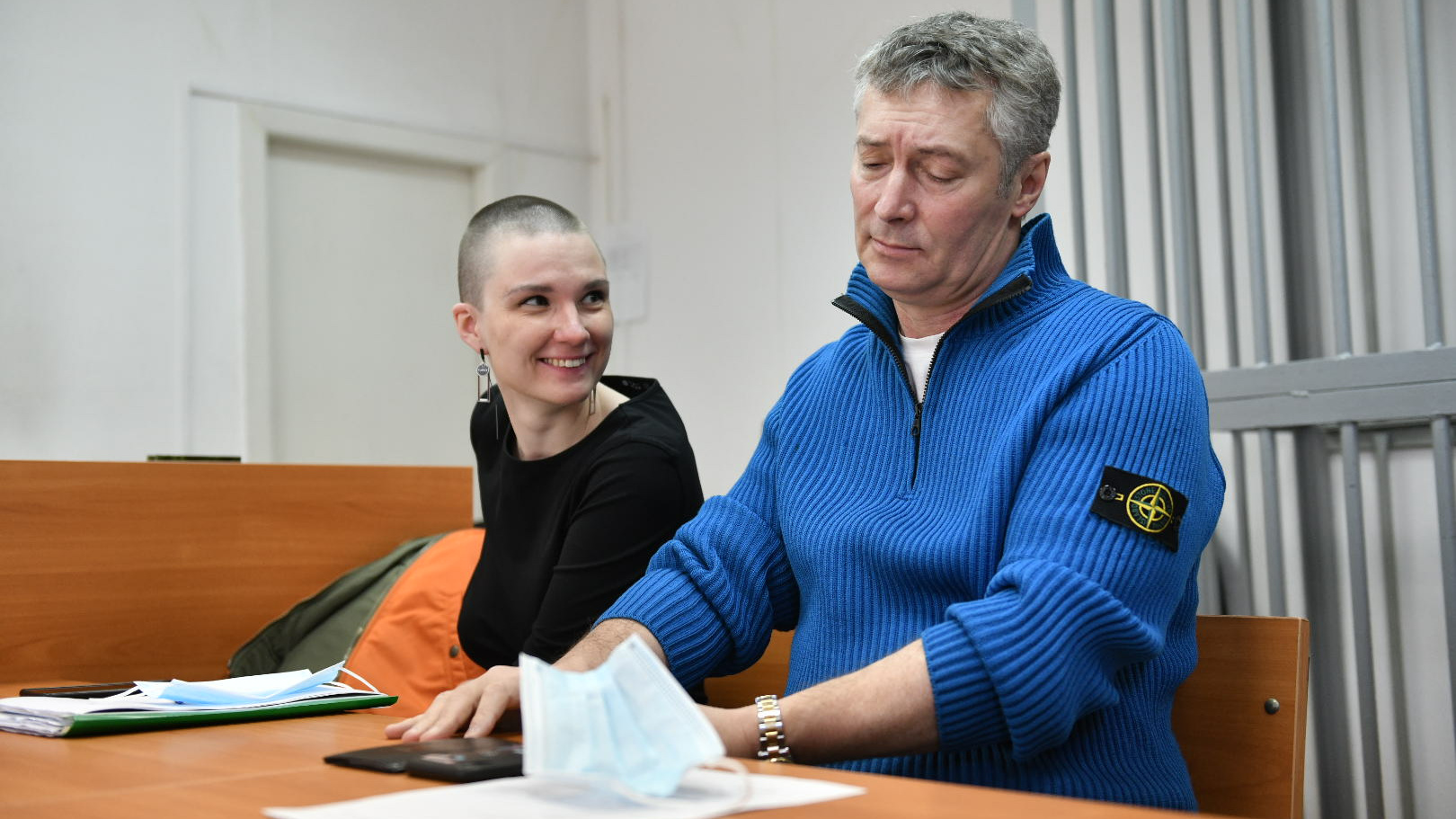 В Екатеринбурге задержали экс-мэра Евгения Ройзмана. Видео