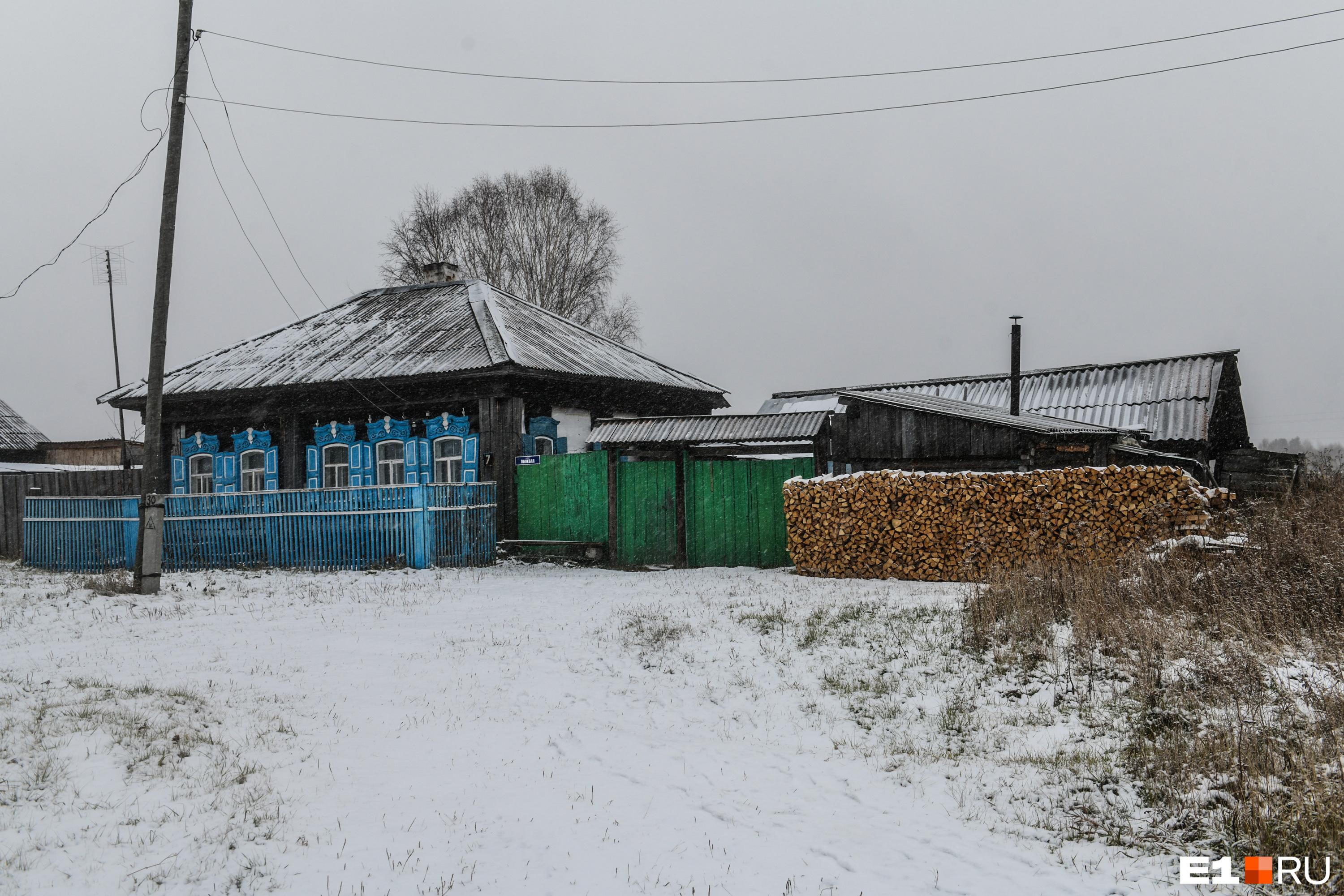 На севере Омской области начали отключать отопление. Многоквартирные дома переводят на обогрев электричеством