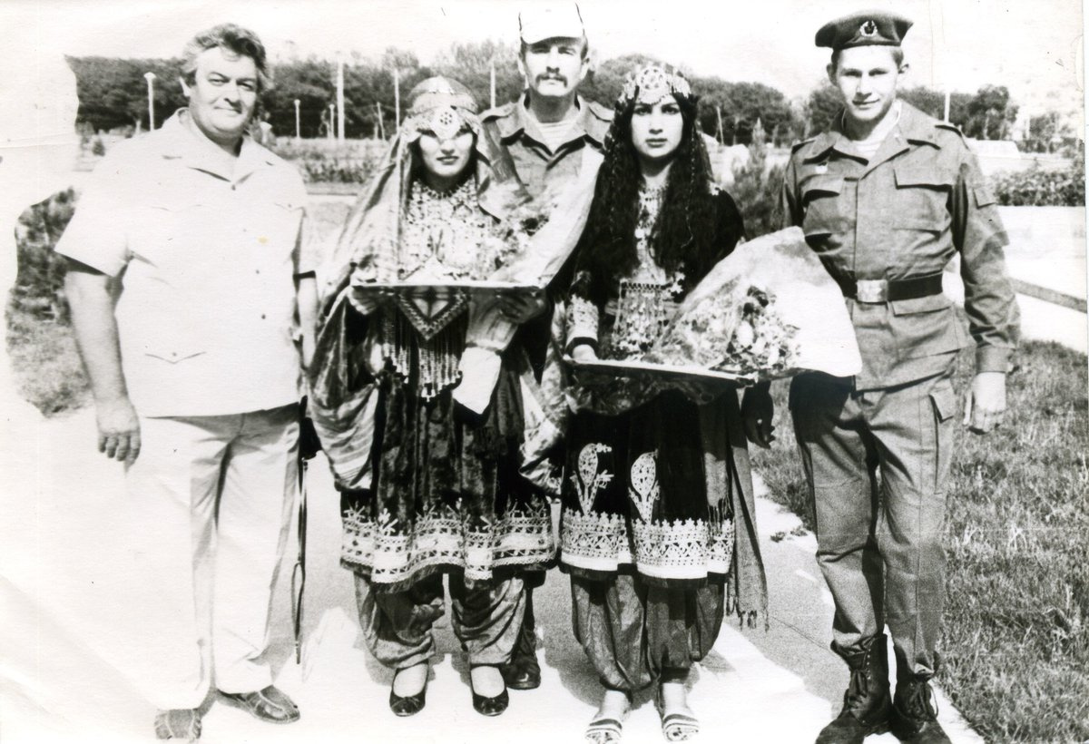 Владимир Николаевич и другие советские бойцы сопровождали первых лиц и дипломатов государства, которые прибывали в Афганистан, где их встречали со всеми национальными традициями