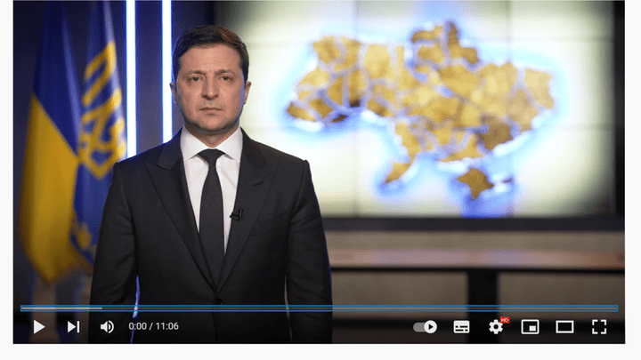 Зеленский объявил всеобщую мобилизацию на Украине