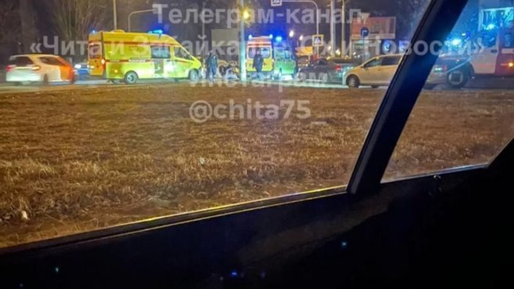 Смертельное ДТП произошло возле «Мегаполис-Спорт» в Чите