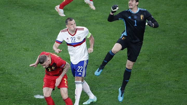 Сборная России уступила Бельгии в стартовом матче чемпионата Европы по футболу — 0:3