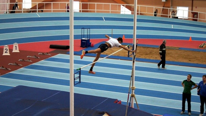 Иркутянин занял третье место на всероссийском фестивале прыжков с шестом