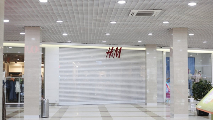 H&amp;M приостановил продажи в России из-за спецоперации на Украине