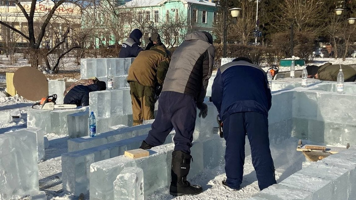 23 декабря рабочий. Ледяной город Чита. Чита площадь Ленина сегодня фото.