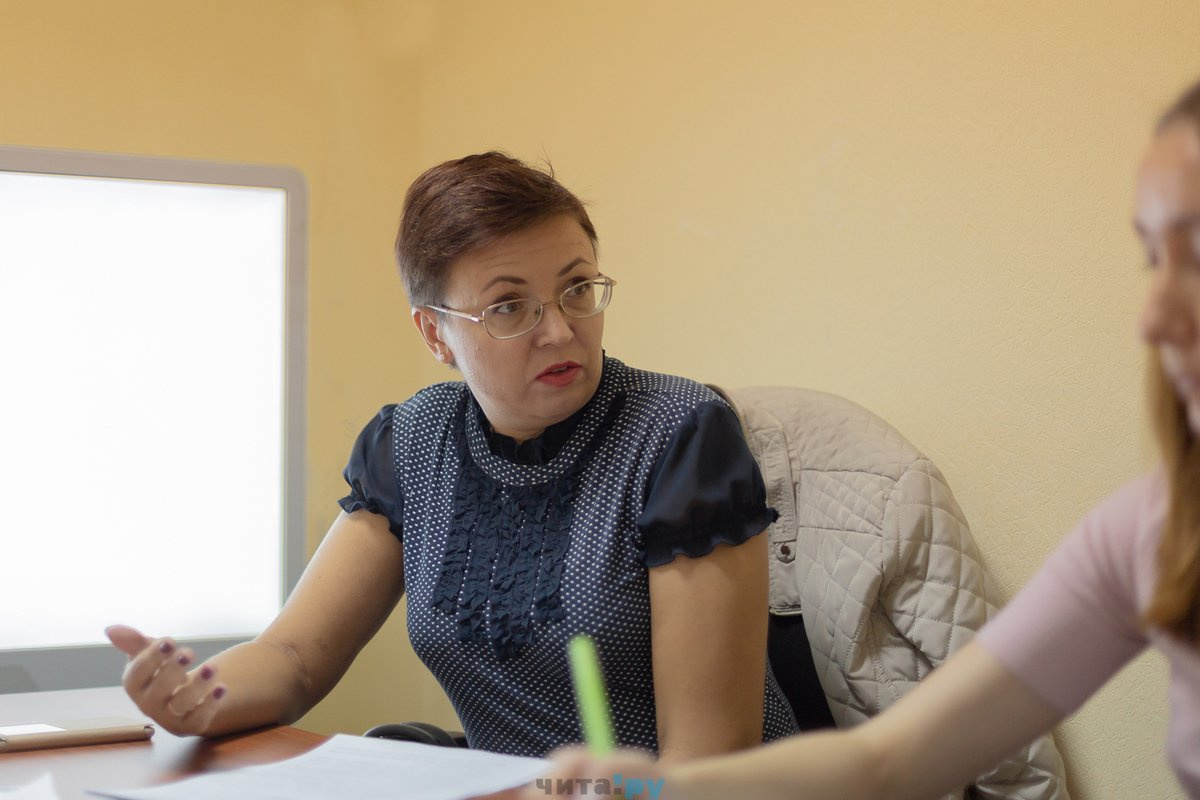 Жанна Прокофьева, научный сотрудник «Читинского городского зоопарка» Жанна Прокофьева, научный сотрудник «Читинского городского зоопарка»