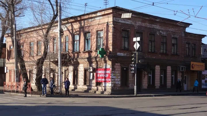 13 центральных улиц Иркутска остались без света из-за аварии