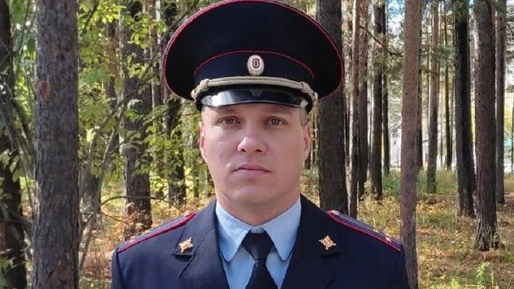 Полицейский из Саянска стал лучшим участковым Иркутской области