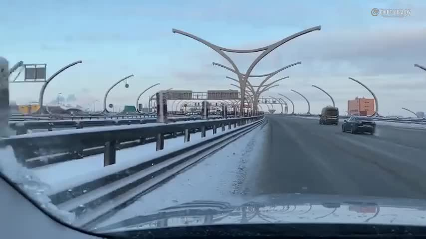 Едем центр. Свалка у ЗСД. Транспортер ЗСД. Дороги СПБ сейчас. Покажи настоящие гонки на ЗСД зимой с ДПСОМ.