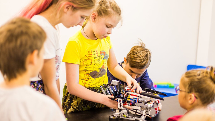Пробные уроки для детей по робототехнике и программированию проведут в Start Junior в Чите
