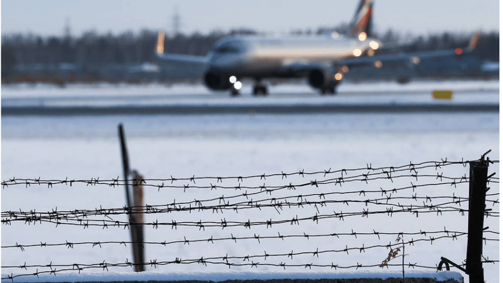 США закрывает воздушное пространство для российских самолётов