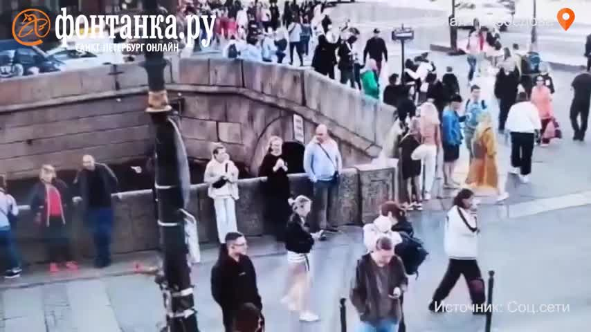 кончить на ноги Порно Видео