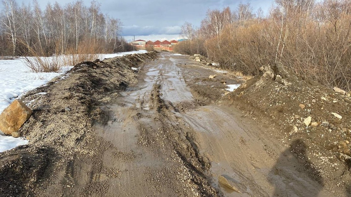 «Плохими были полметра, а теперь огромный участок» — читинцы о ремонте дороги в Ивановку