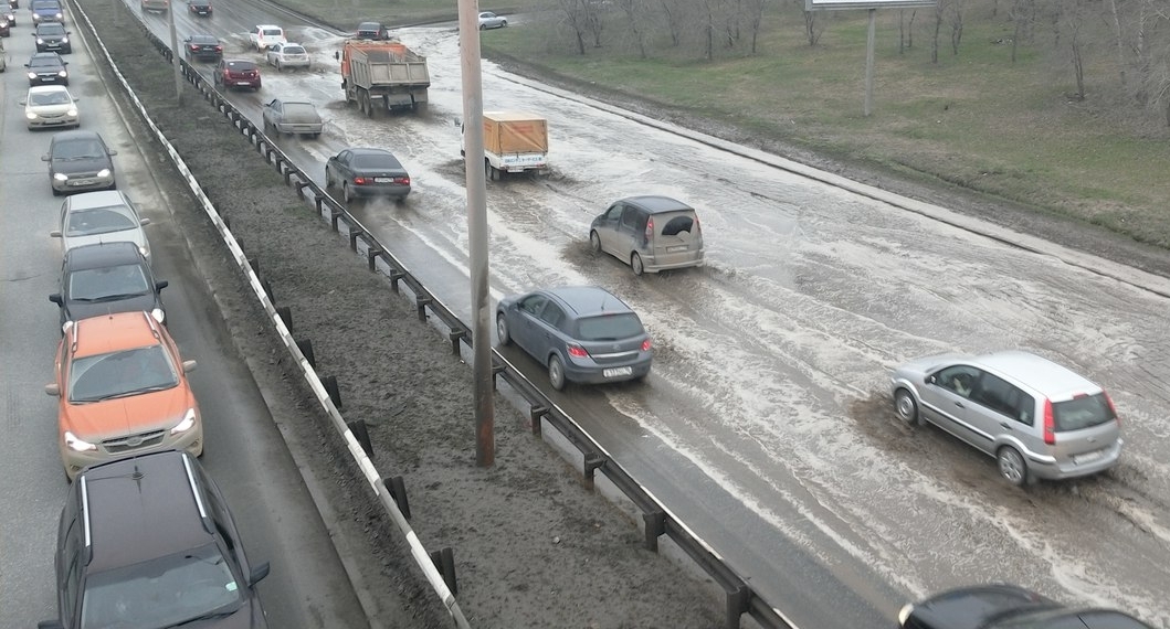 Какая обстановка в екатеринбурге. Обстановка в россии на сегодняшний день. Пожар екатеринбург сейчас е1. Какая обстановка в екатеринбурге. Какая обстановка в екатеринбурге.