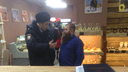 В ростовском магазине Германа Стерлигова полиция потребовала снять табличку «Содомитам вход воспрещен»