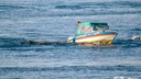 Сломали корпус лодки: на Волге спасли отчаянных рыбаков