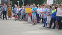 Бюджетники Каргополя, получившие сниженные зарплаты в сентябре, вновь выйдут на митинг